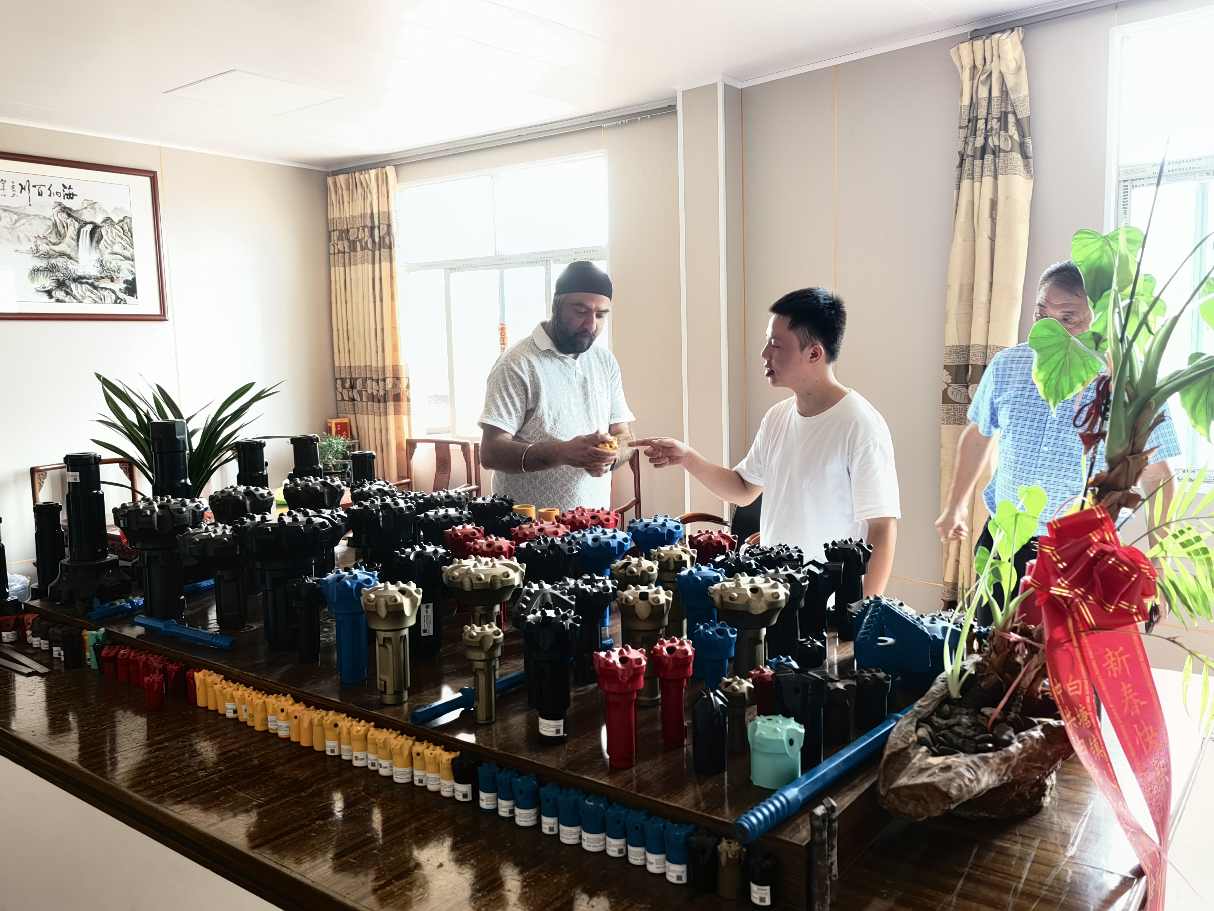 Invitamos a los clientes nepaleses a visitar nuestra fábrica Firip Mining And Machinery Co., Ltd